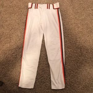 Rawlings men’s baseball pants.